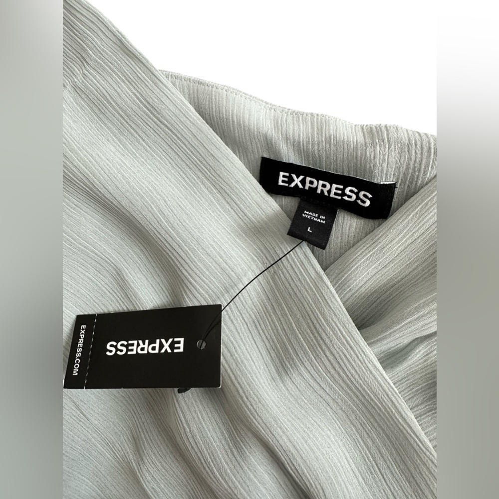 Top| Size: Large - Picture 2 of 3
